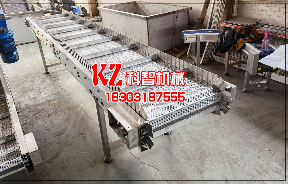金屬?lài)婎^熱處理鏈板輸送機(jī) 金屬?lài)婎^熱處理鏈板輸送機(jī)