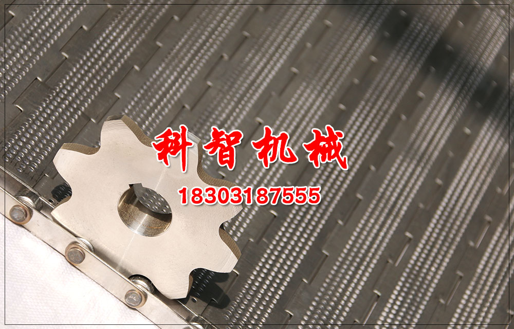 爬坡輸送機(jī)金屬輸送網(wǎng)帶傳送帶的安裝 爬坡輸送機(jī)金屬輸送網(wǎng)帶傳送帶的安裝